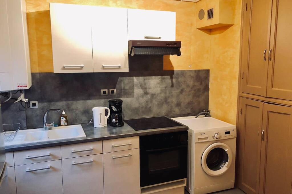 F3 - Neuf - 4/6 P - Lits King Size - Wifi - Cour Apartment Le Puy-en-Velay Exterior photo